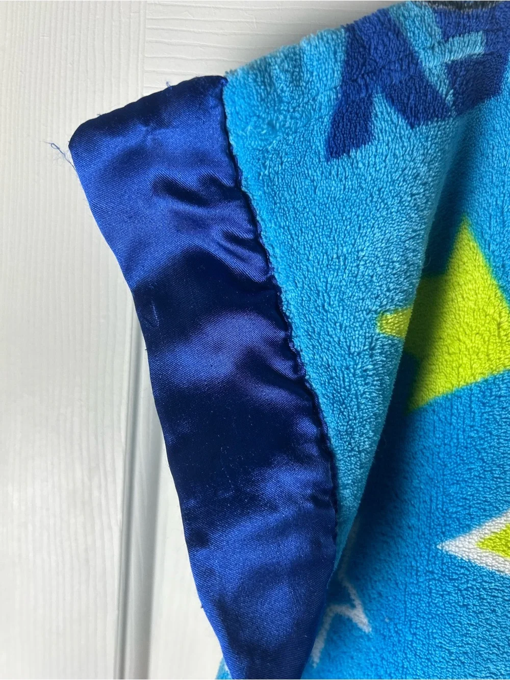 Disney Mickey Mouse Stars Blue Blanket Throw Silky Satin Edge Trim Arrows Orange